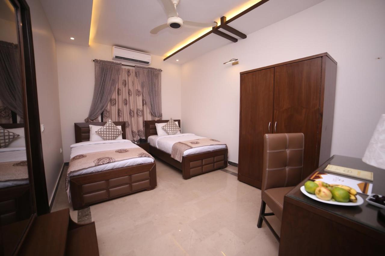 Zifan Hotel & Suites Karachi Esterno foto